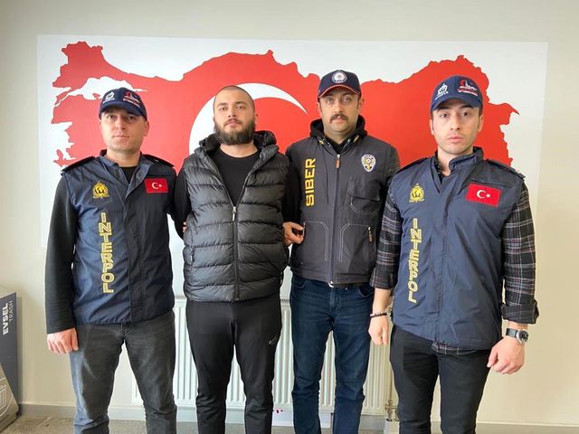 Emniyet'ten Faruk Fatih Özer açıklaması! İşte adım adım iade süreci