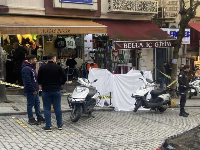 İSTANBUL-FATİH'TE GÖRME ENGELLİ TURİST OTELİN 4. KATINDAN DÜŞTÜ
