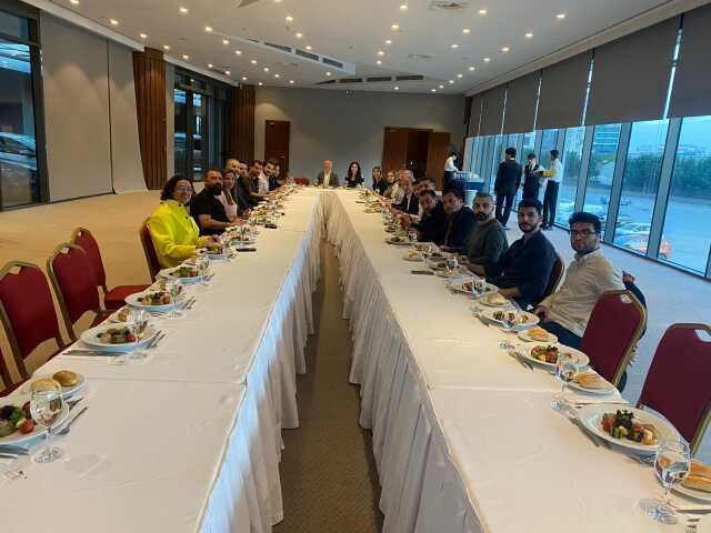 13 yıldır gençlerin hayallerini gerçekleştiriyorlar! Gençlik Otobüsü projesinin sponsorları bir araya geldi