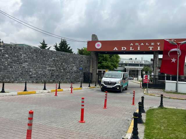 GABONLU DİNA'NIN AİLESİ CENAZEYİ ALMAK İÇİN ADLİ TIP'A GELDİ