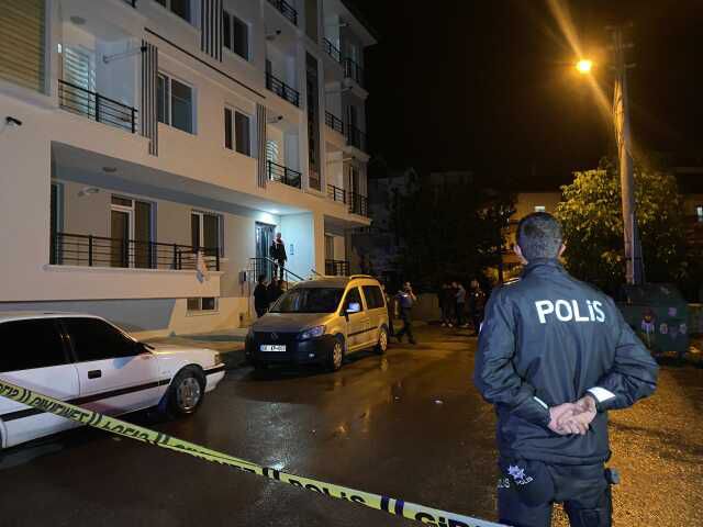 Aksaray'da kız arkadaşı tarafından silahla vurulan polis ağır yaralandı