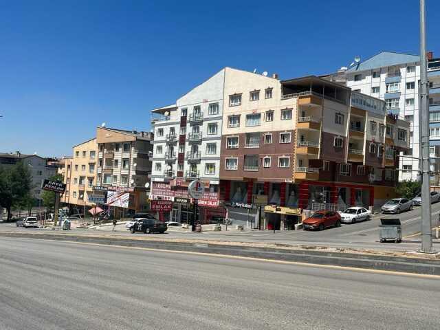 Ev sahibi, kiracısını çıkarmak için 200 bin lira teklif etti