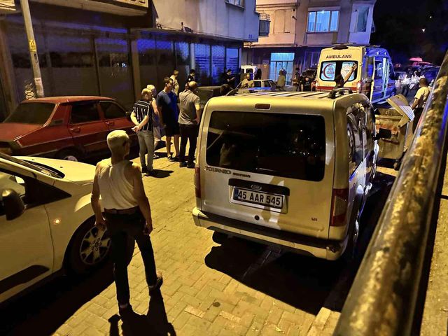 Akhisar'da Silahlı Olay: 2 Ölü, 1 Ağır Yaralı