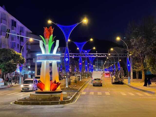 Başkan Asya, Muş'un Geleceğini 'Mega Projeler' Programında Paylaştı (1)