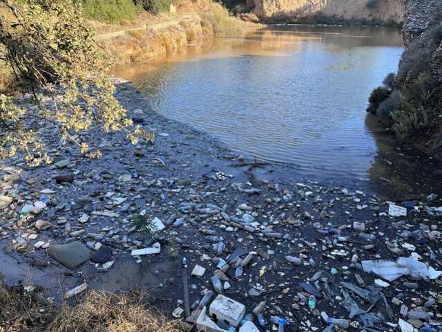 Selin vurduğu Bodrum'da sahiller çöplüğe döndü