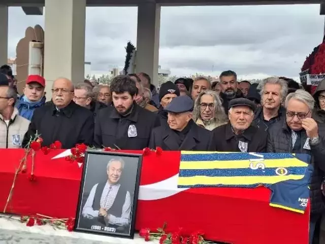 Metin Uca'nın cenazesi Ankara'da toprağa verildi