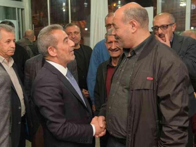 Cevdet Çayır kimdir? AK Parti İzmir- Bornova Belediye Başkan adayı Cevdet Çayır kaç yaşında, nereli?