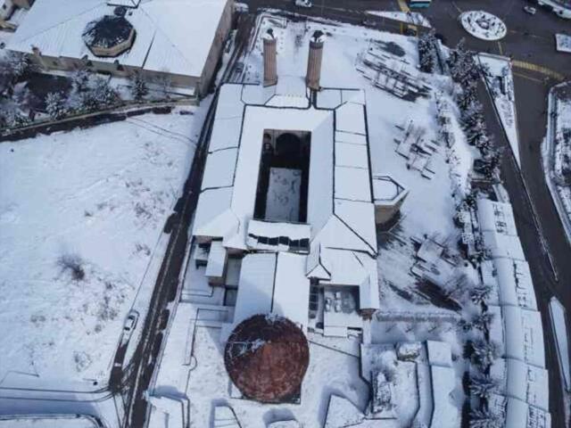 Leylekler yurda döndü, bahar geliyor derken 3 ilimiz karla kaplandı