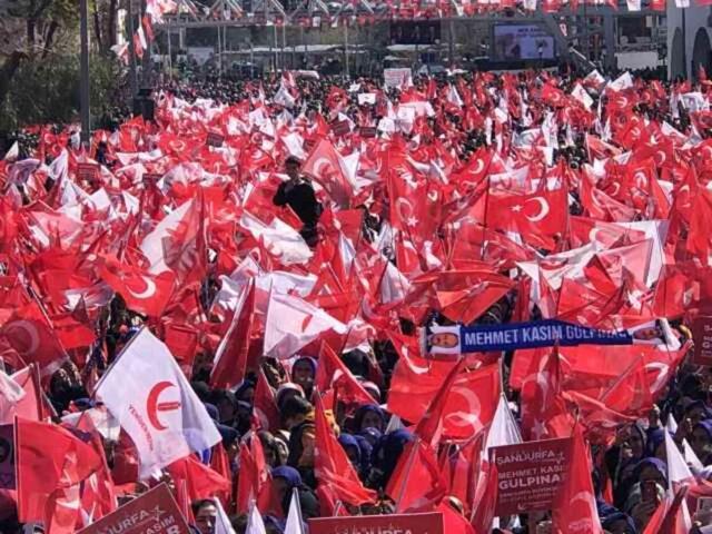 Şanlıurfa'da Yeniden Refah Partisi'nden seçim öncesi gövde gösterisi
