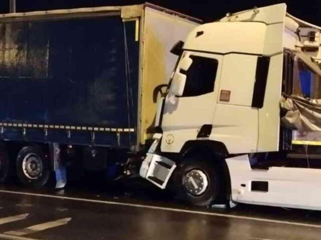 Konya'da 4 tır çarpıştı: 1 ölü, 3 yaralı