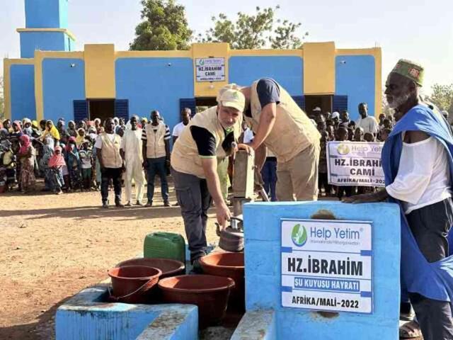 Help Yetim, Mali'de Yaptığı Hazreti İbrahim Camii'nin Açılışını Gerçekleştirdi