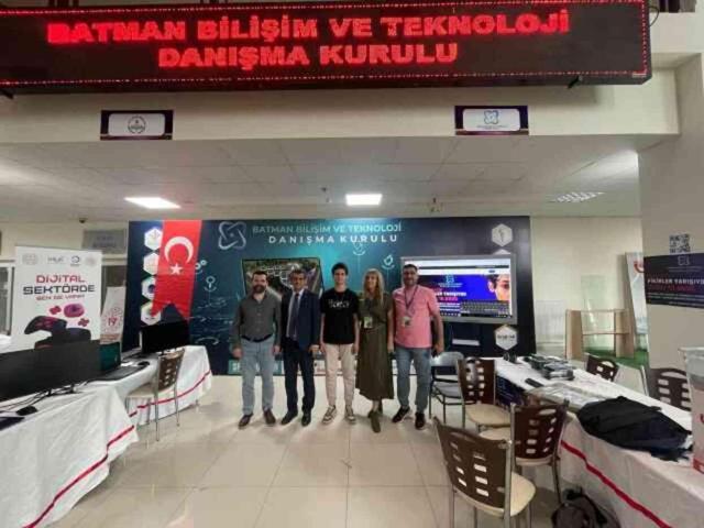 Dr. Ekrem Teymur: Üniversite bölümlerinin %80'i kapatılmalı