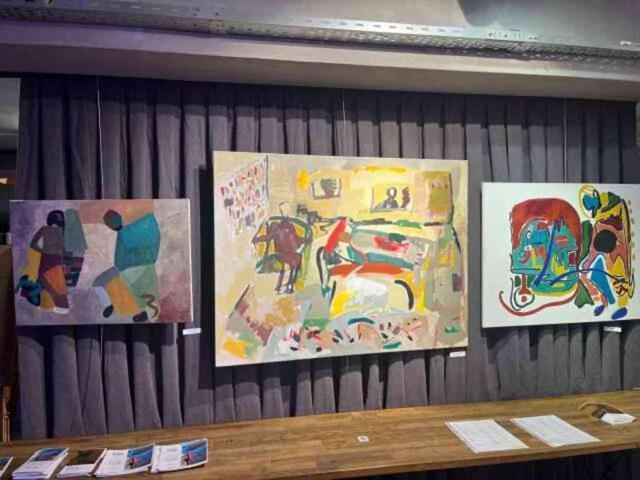 Hüner Aydın'ın 'İçeriden Dışarıya/Dışarıdan İçeriye' Sergisi Sanat Severlerle Buluştu!