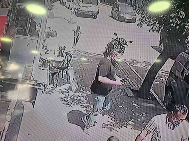 İstanbul'da akılalmaz dolandırıcılık! Zabıta kılığında iş yerine geldi, parayı alıp kaçtı