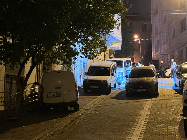 Esenyurt'ta kardeşini öldürüp, çocuklarını rehin alan şahıs tutuklandı