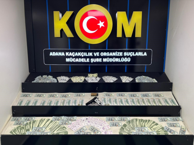 ATM'lere Sahte Dolar Yatıran Şebeke Çökertildi: 4 Kişi Tutuklandı