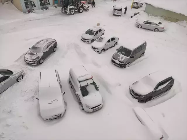 İstanbul'da kabus için saat verildi! 26 ilde okullar tatil, sayı sürekli artıyor