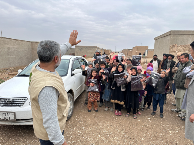 Help Yetim, Afganistan'da Yetimler ve İhtiyaç Sahiplerine Yardım Eli Uzatıyor