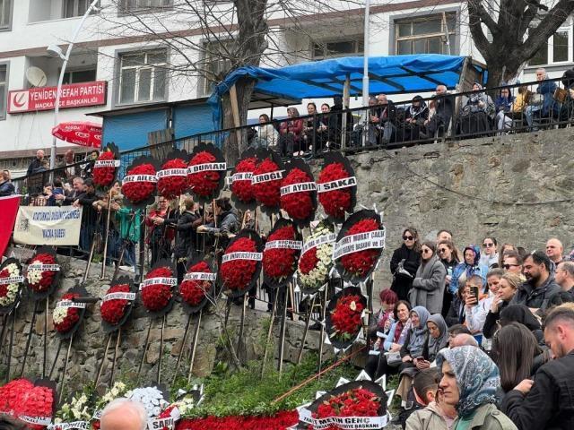 Volkan Konak memleketi Trabzon'da son yolculuğuna uğurlanıyor