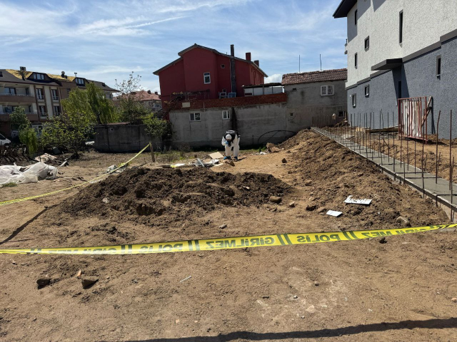 Karasu'da İnşaat Kazısında Kafatası Bulundu