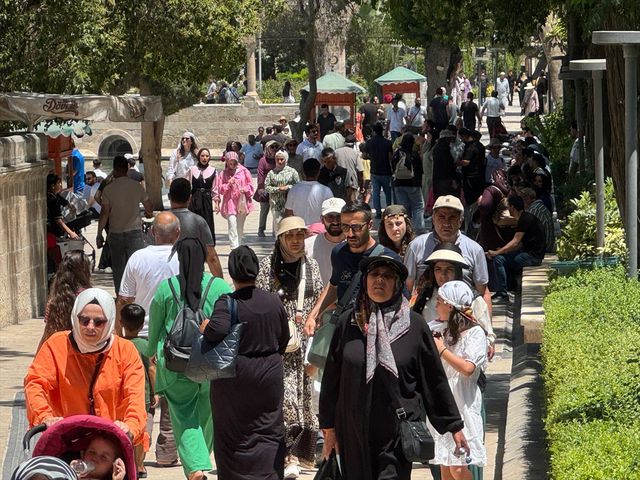 Şanlıurfa'da Sıcaklık 48 Dereceyi Buldu