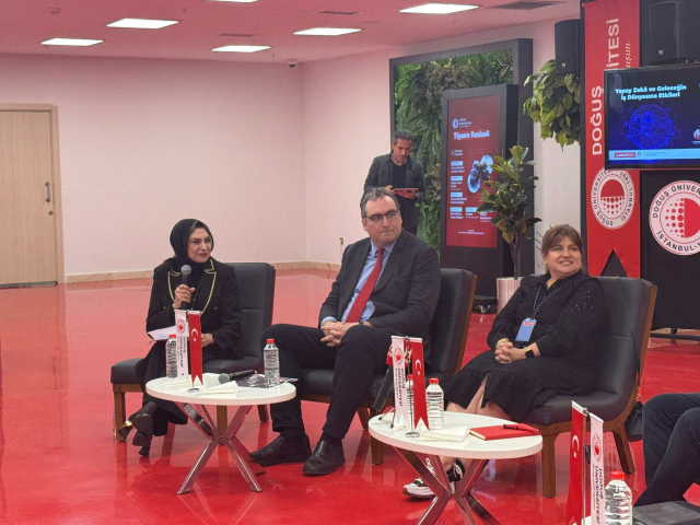 Haberler.com İş Birliğiyle Doğuş Üniversitesi'nde Yapay Zeka ve Kariyer Paneli