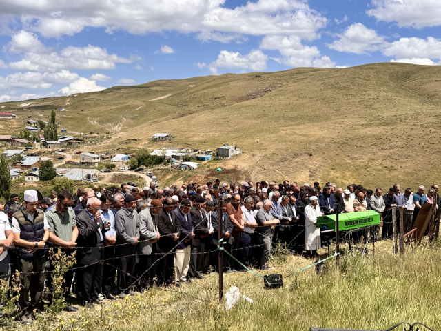 Ağabeyi Tarafından Vurulan Ocak Partisi Başkanı Kadir Canpolat Hayatını Kaybetti