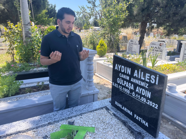 Annesinin mezarını 20 kez tahrip ettiler