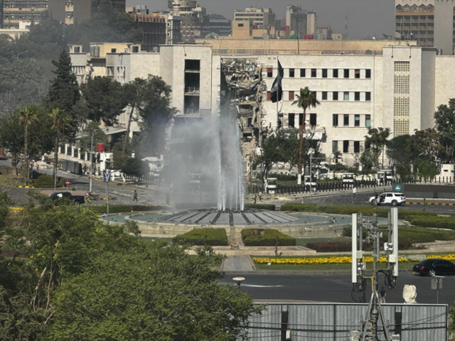 İsrail'den Suriye'nin başkenti Şam'da peş peşe saldırlar! Ölü ve yaralılar var