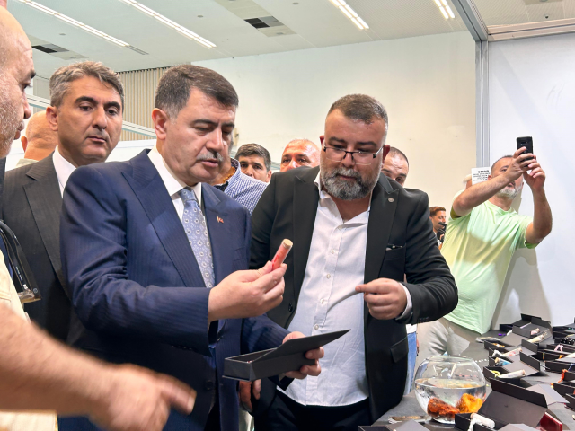 İlginç ve Değerli Eserler Sergilendi