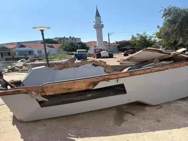 İş insanı Halit Yukay'ı 13 kurbağa adam arıyor! Kayalıklara vurmuş tekne parçaları bulundu