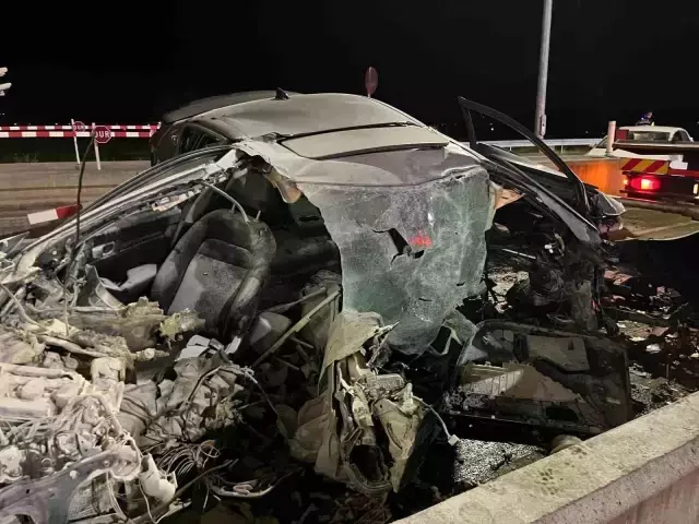 Kuzey Marmara Otoyolu'nda gişelerde feci kaza: Üst düzey yönetici hayatını kaybetti