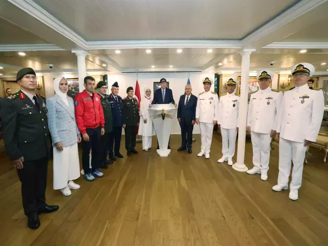 Cumhurbaşkanı Erdoğan, Emine Erdoğan ile birlikte Savarona Yatı'nı ziyaret etti
