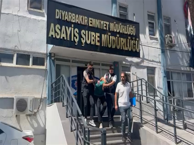 Diyarbakır'da Çocuğu Kaçırmaya Çalışan Şüpheli Tutuklandı