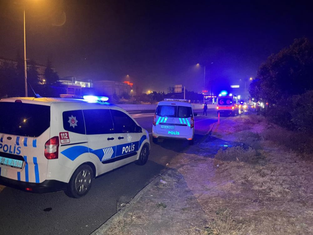 Yol ortasında oturan adam metrelerce sürüklendi, feci şekilde can verdi