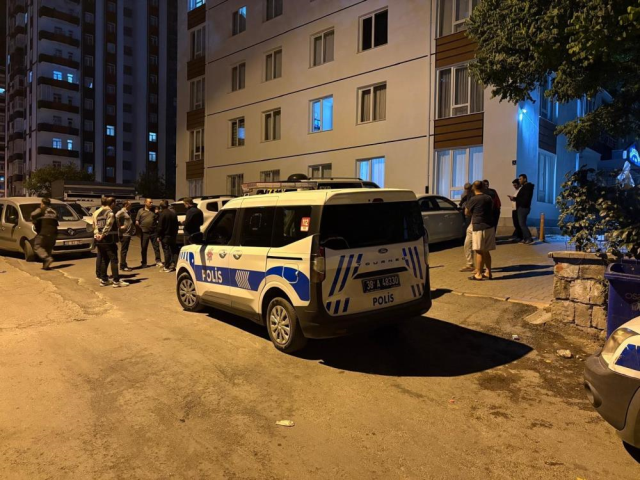 12 yaşındaki çocuk üvey babasını bıçaklayarak öldürdü