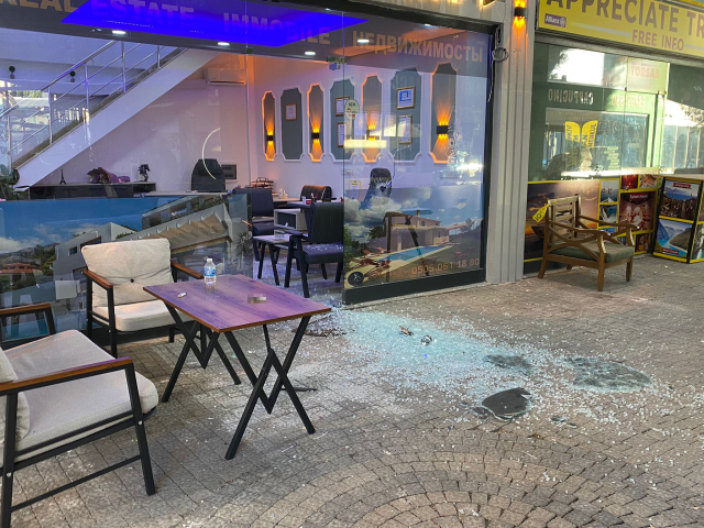 Antalya'da silahlı kavga: 2 ölü, 1 yaralı