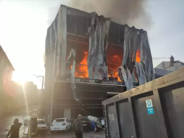 Kocaeli'deki yangın faciasında 7 kişi açığa alındı