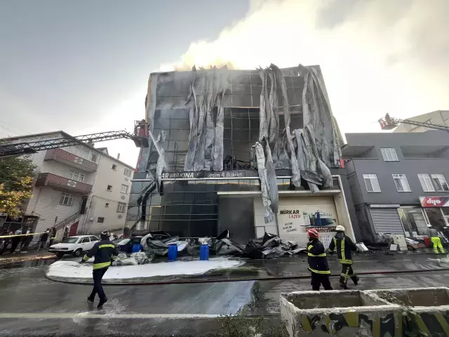 Dilovası fabrikasında yangın sonrası hasar
