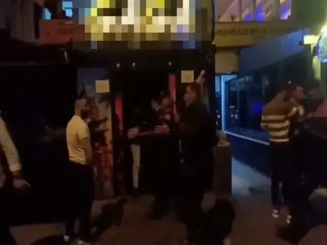 Operasyon esnasında polis ekipleri