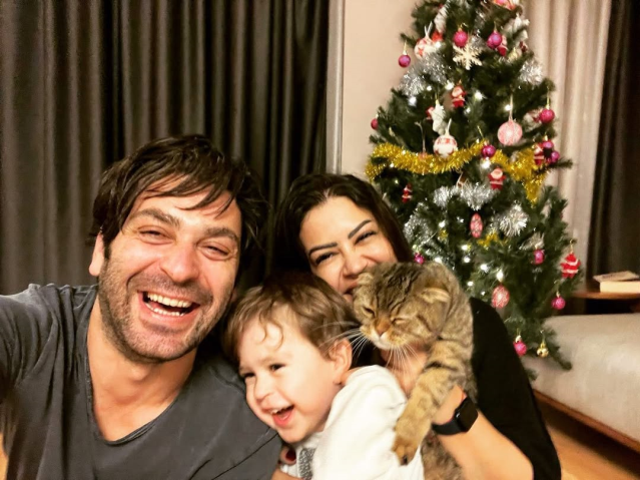 Ozan Akbaba'nın eşi ameliyata alınıyor: Sevenlerini korkutan haber