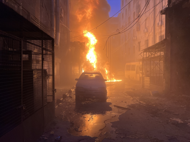 Suriye ordusu, Halep'te PKK/YPG işgalindeki bölgeye girmeye başladı