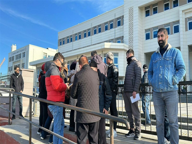 Çanakkale'de kar vaadiyle para ve altın toplayan kuyumcu ve oğlu sırra kadem bastı