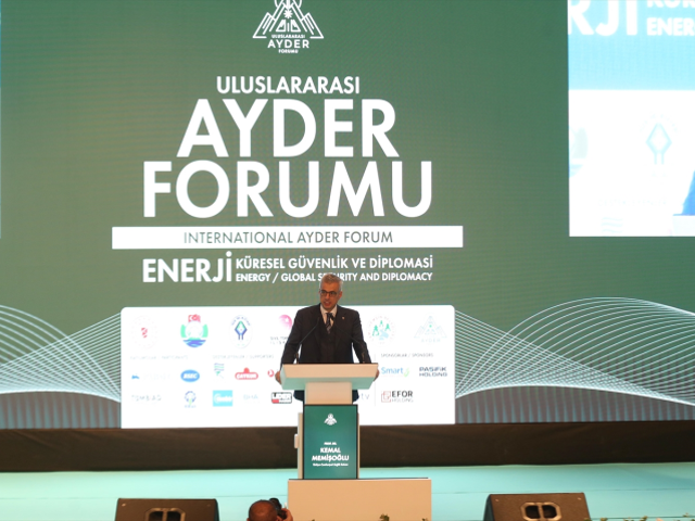 Uluslararası Ayder Forumu'nda konuşan Bakan Memişoğlu'ndan 'etik enerji' vurgusu