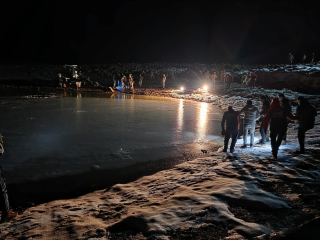Mardin'de kayıp 2 çocuğun cansız bedenleri yüzeyi buz tutan gölette bulundu.