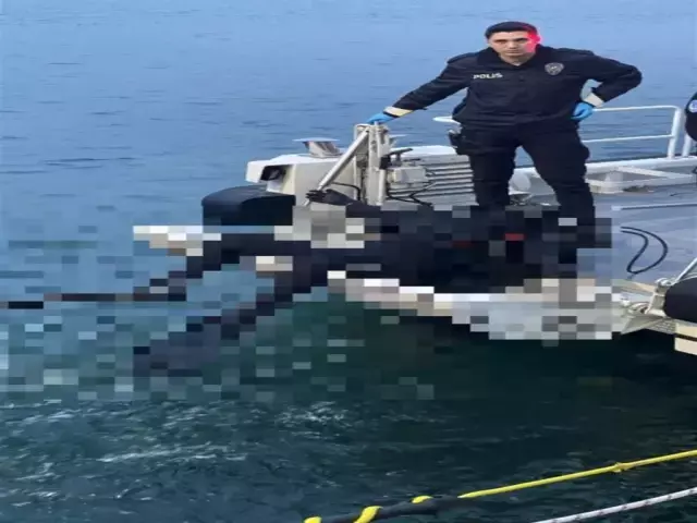 Denizde bulunan dalgıç kıyafetli cesedin kimliği belli oldu