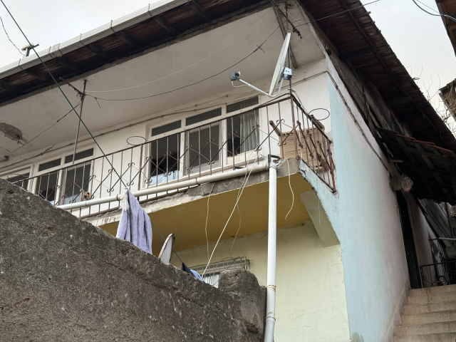 Fayanslar kabarınca AFAD ve polis harekete geçti: Ev tedbiren tahliye edildi