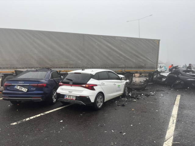 Gaziantep'te zincirleme trafik kazası: Ölü ve yaralılar var