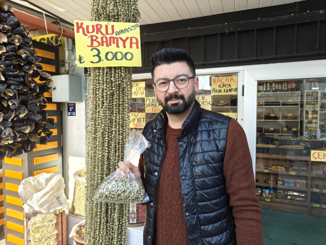 Ramazan'ın gözdesi bamya tezgahlarda