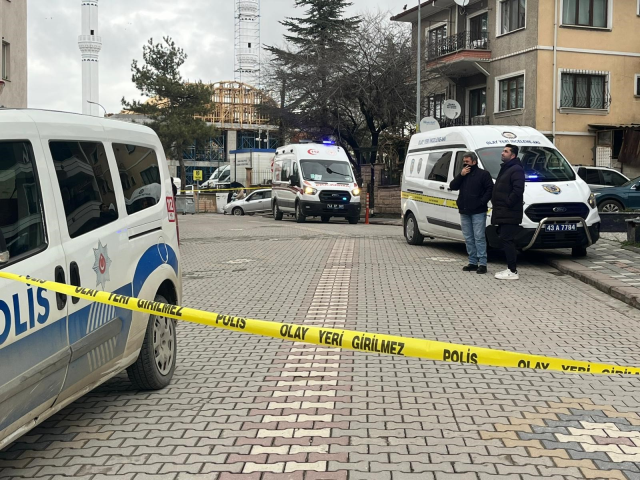 Kütahya'da bir şahıs cadde üzerinde ölü bulundu